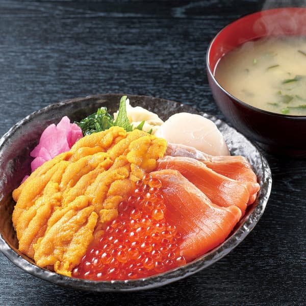 海鮮專門店 誠一屋 / 北海道櫻鱒＆紫海膽丼
