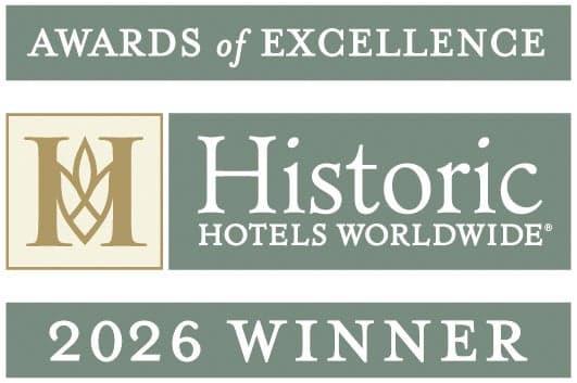 โลโก้ผู้ชนะรางวัล Historic Hotels Worldwide Awards of Excellence 2026