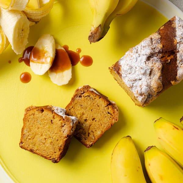 Dandy Banannu pound cake detail