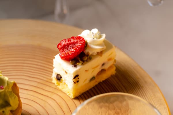 Cassata Natal Putih