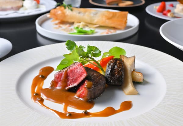 Wagyu Fillet Steak with Green Pepper Sauce