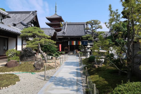 志度寺的子寺院圆通寺