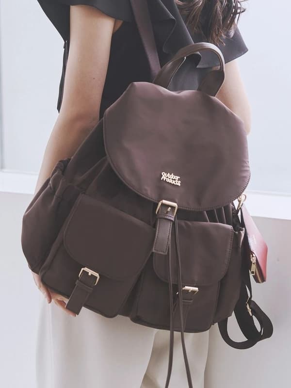 扣环双肩包（棕色）