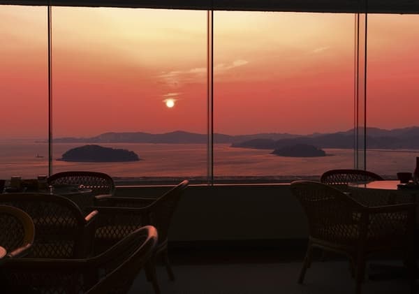 10th Floor Sky Lounge at sunset
