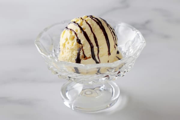 A choice of sauces makes this ice cream perfect for summer