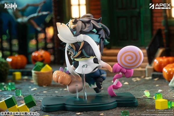 Kinich chibi character figure, product view 3