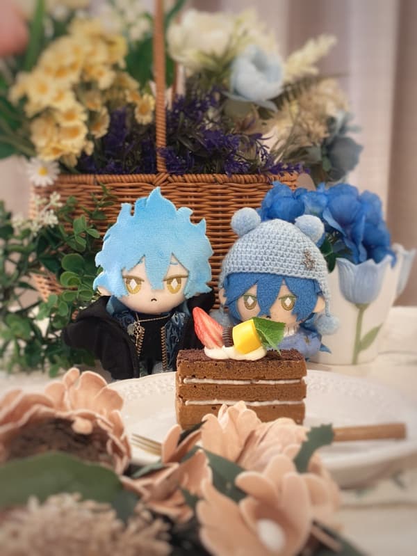 Nui-tori at the event's photo booth, No. 1