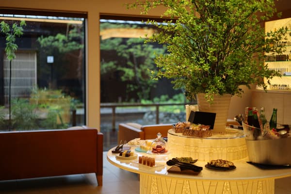 Lobby where guests enjoy a welcome drink service on arrival