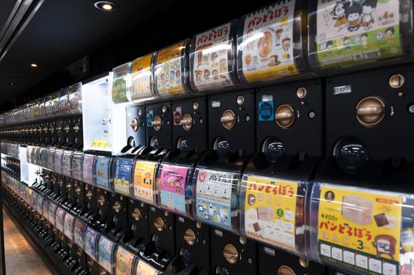 Pokkoshi character goods and merchandise display