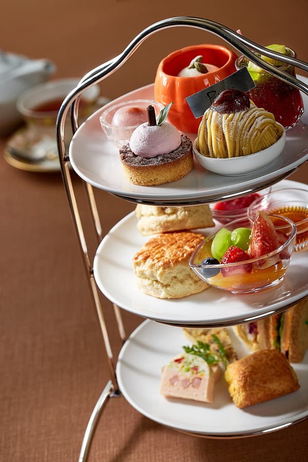 Autumn Afternoon Tea Set overview