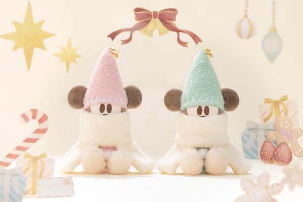 Lencana boneka Li'l RingRing berwarna merah muda dan hijau