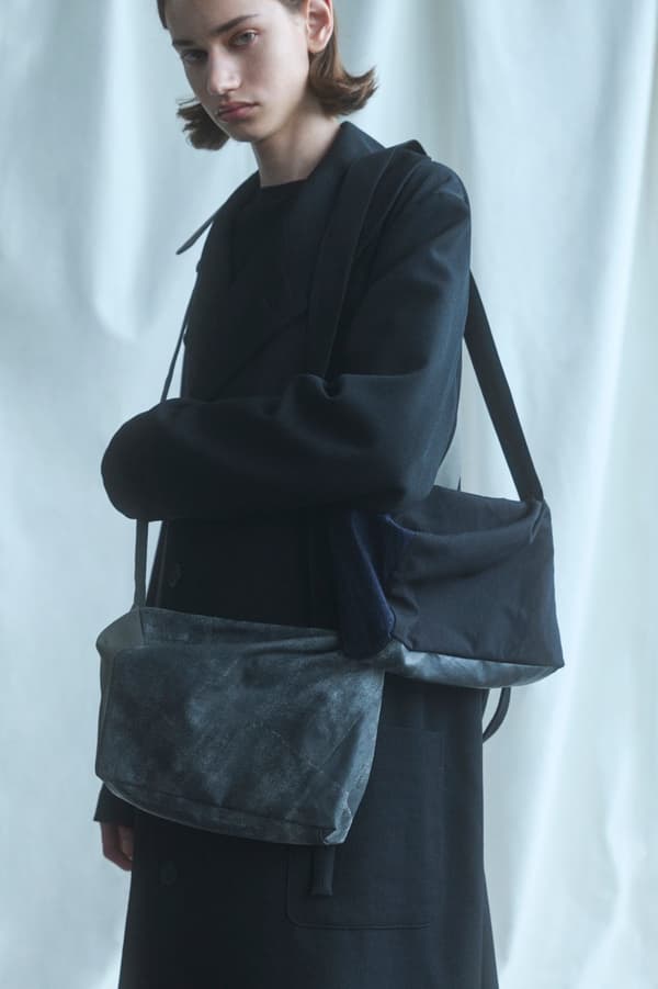 PUFF SHOULDER (S), 卡其色 / 黑色