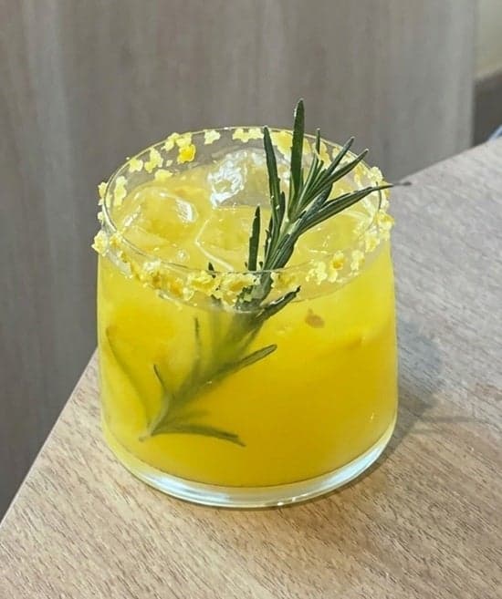 Gold Lemon Soda