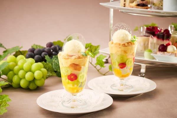 Verrine de Shine Muscat y gelatina de vino blanco