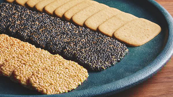 像薄玻璃般的轻脆口感