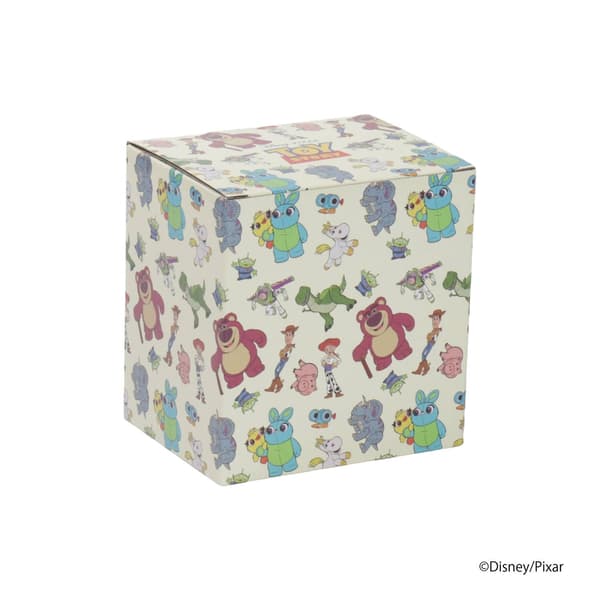 Arte de la caja de regalo con personajes de Toy Story