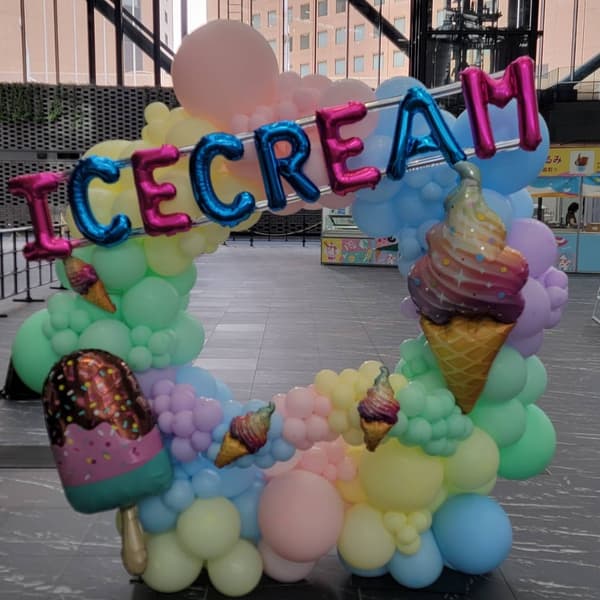 Taller de decoración con arte en globos
