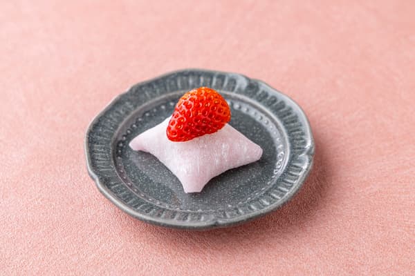 Strawberry and Matcha Mousse Mochi