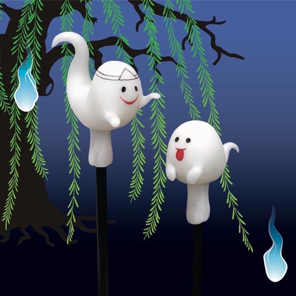 Candy craft ghost making at Asakusa Amezaiku Ameshin