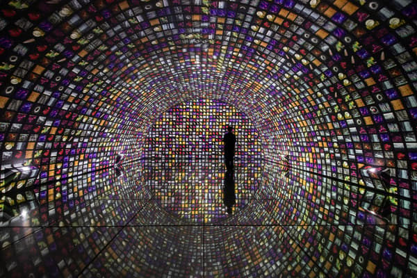 Ruang seni imersif di Arte Museum Nagoya