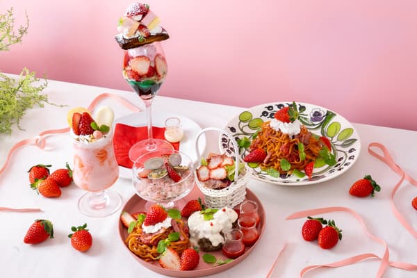 Nordic Cafe & Dining matka 的限时 Amarin 草莓咖啡厅菜单