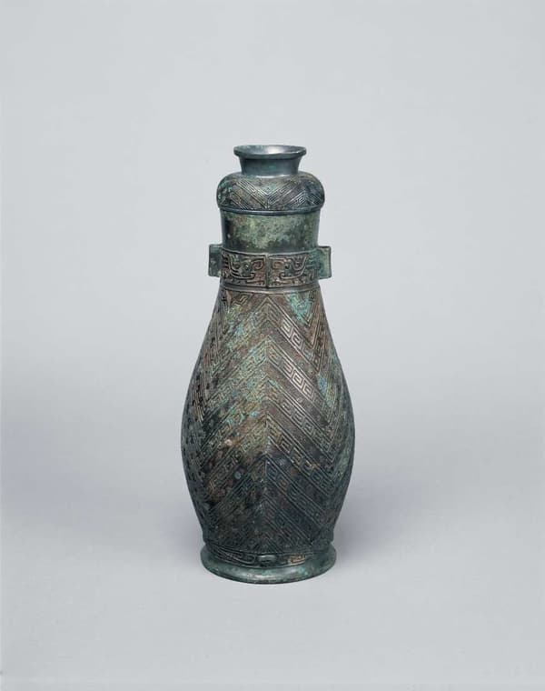 Jar with Kui-Dragon and Phoenix Design, Western Zhou dynasty