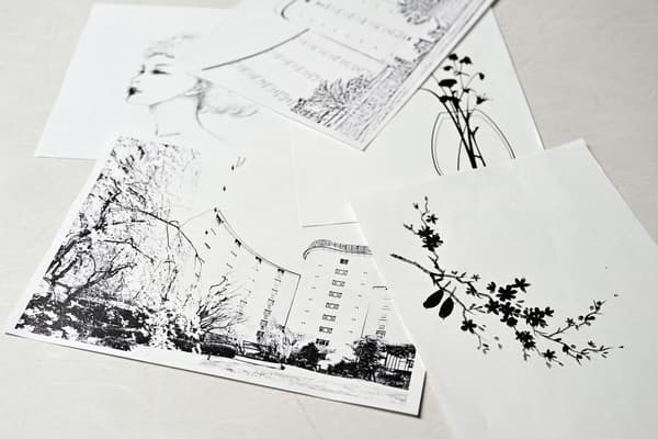 从几种插图设计中选择