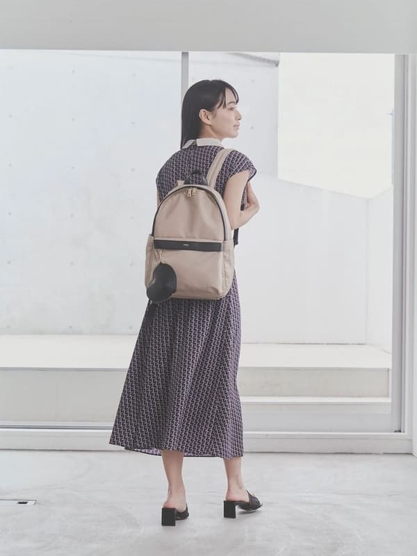 缎纹斜纹双肩包（米色）