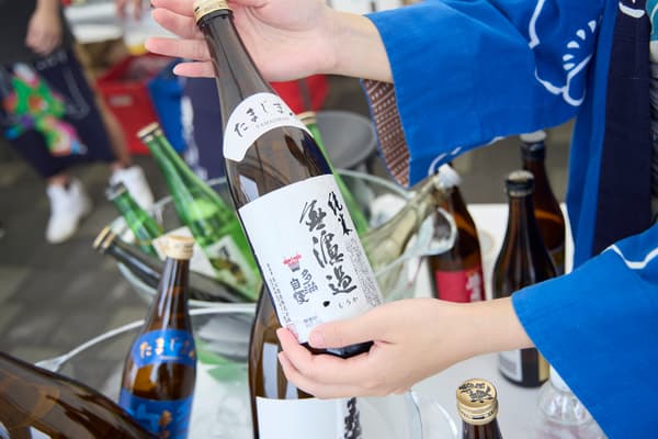 TOKYO SAKE & SPIRITS MARKET 展示东京本地酿造的各类饮品