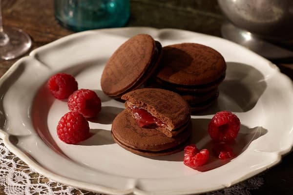 Oriental Chocolat Sand (Raspberry)