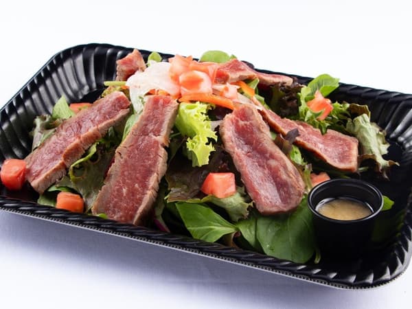 Grilled Steak Salad