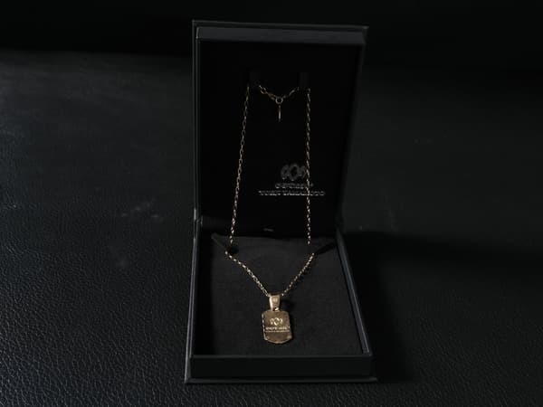 K18 Gothic Dog Tag Pendant