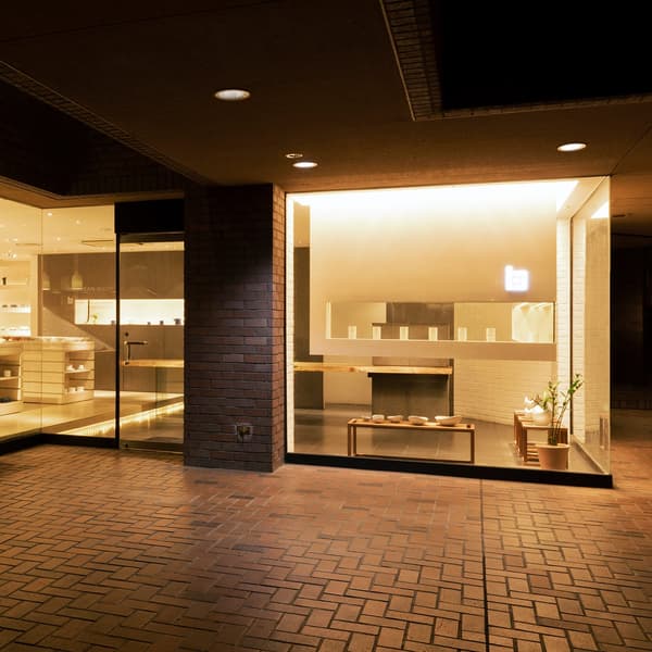 HAKUSAN SHOP Hakusan Porcelain Tokyo Showroom