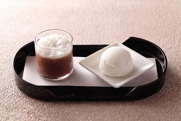 Mizuyokan y helado de leche de las faldas del monte Daisen