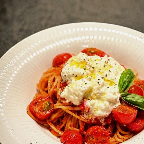 Fresh Pasta with Burrata Cheese Tomato Sauce