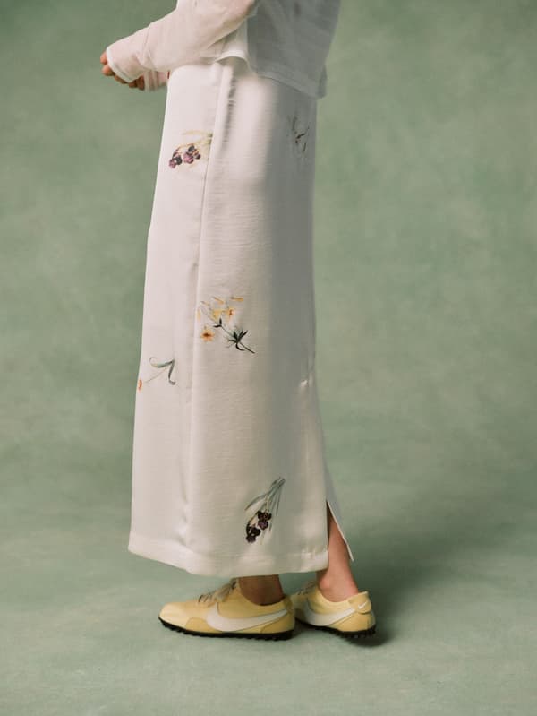 Nike Moon Shoe Yellow by emmi