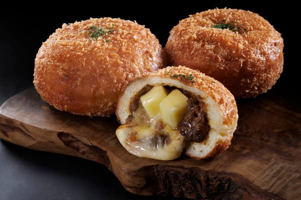 Pan de curry de dos quesos