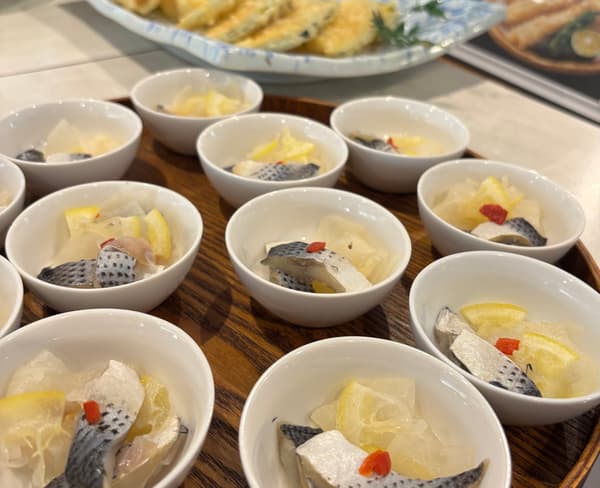 Gizzard shad with lemon