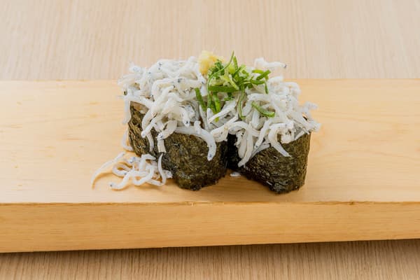 釜扬白饭鱼军舰