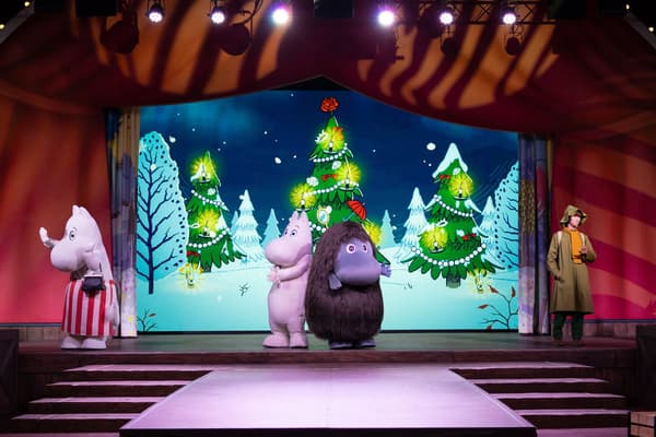 Short Story: The Moomins' Christmas at Emma's Theater