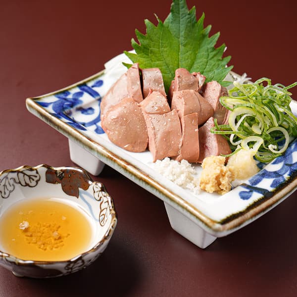 低温烹制的鸡肝