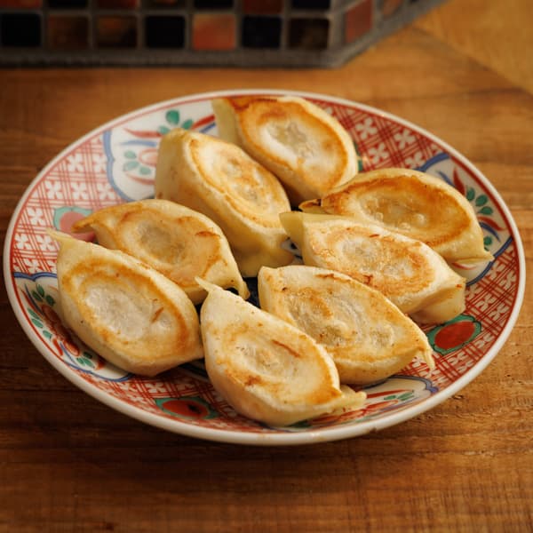 饮用饺子（6个）528日元（含税）