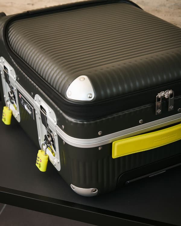 BANK LIGHT / Spinner53FP ¥174,900（含税）