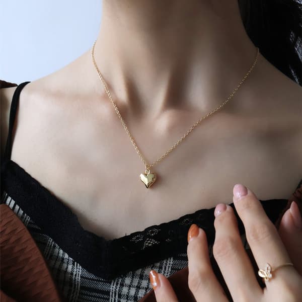 Metal Heart Necklace (メタルハートネックレス)