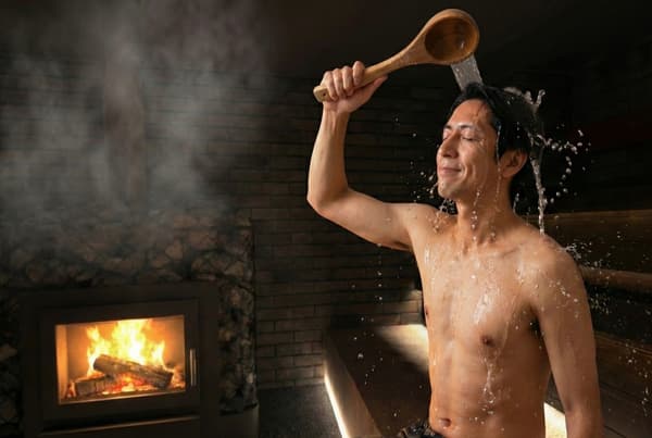 桑拿室内的克奈普（冷水浴）体验（图片）