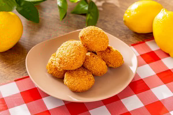Arancini with Tomato Sauce