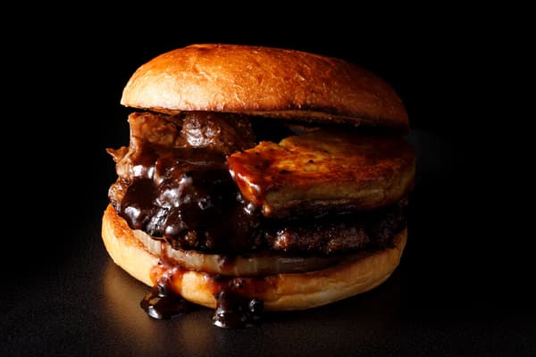 Hamburguesa de Wagyu de Tottori estilo Rossini