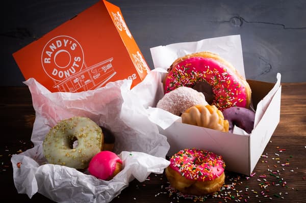 RANDY'S DONUTS