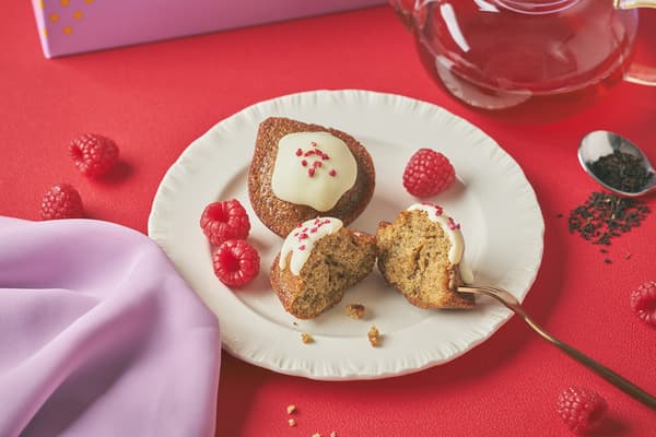 TeaDrop Cake {Earl Grey × Raspberry White}