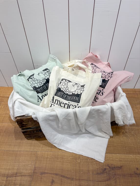 FRUIT OF THE LOOM Exclusive Items